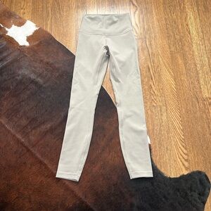 Lululemon Wunder Train High-Rise 25”